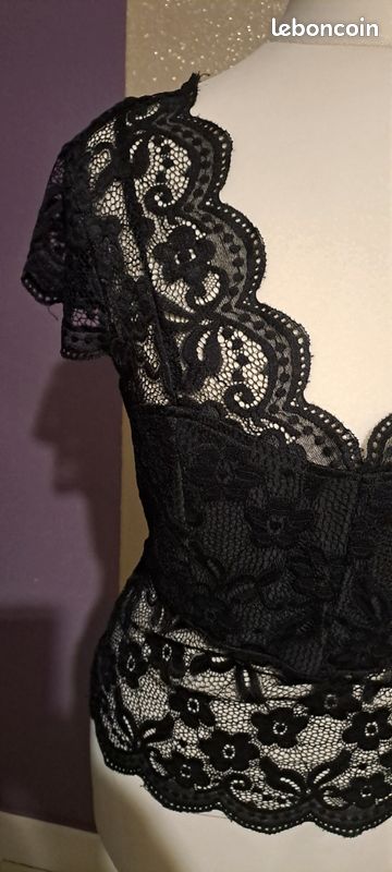 Haut Dos Nu En Dentelle Noir Et Doré - Taille 38 - Marque "On Parle De Vous" - Occasion Jamais Porté