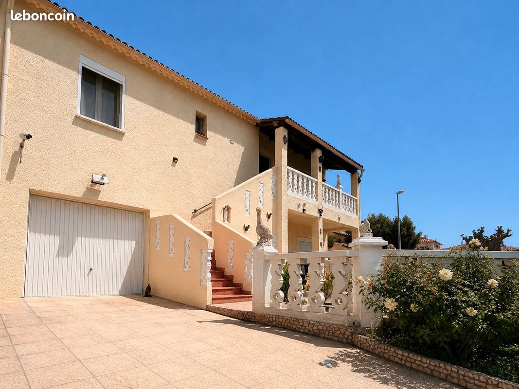 Maison 7 pièces 135 m² · à Marignane · 135 m² · 469 000 €
