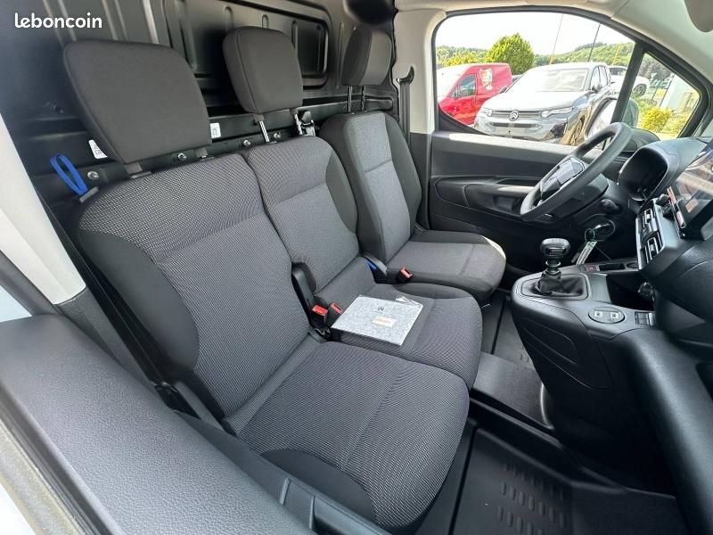 Citroen Berlingo Van M 650kg BlueHDi 100ch S&S Pack Premium Connect (image 4)