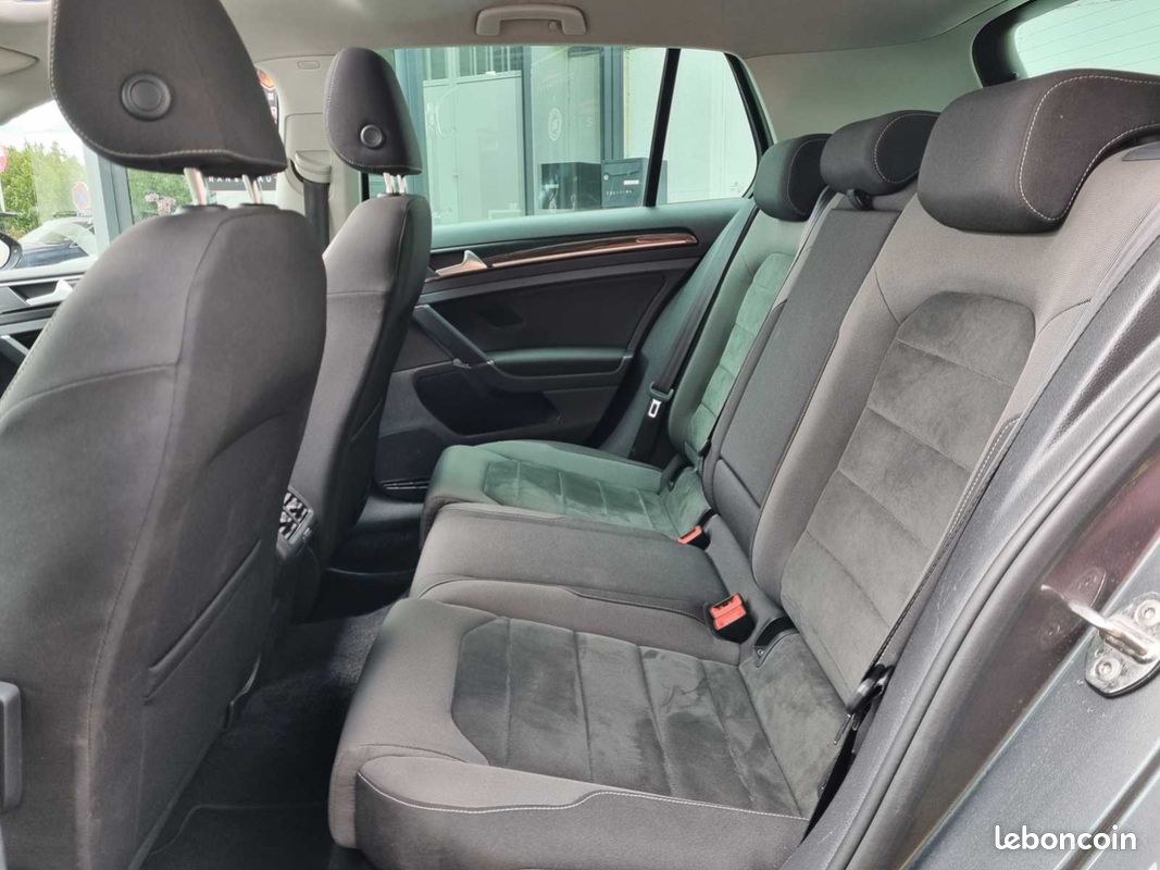 VOLKSWAGEN GOLF 1.5 TSI 150ch DSG7 R-LINE (image 14)