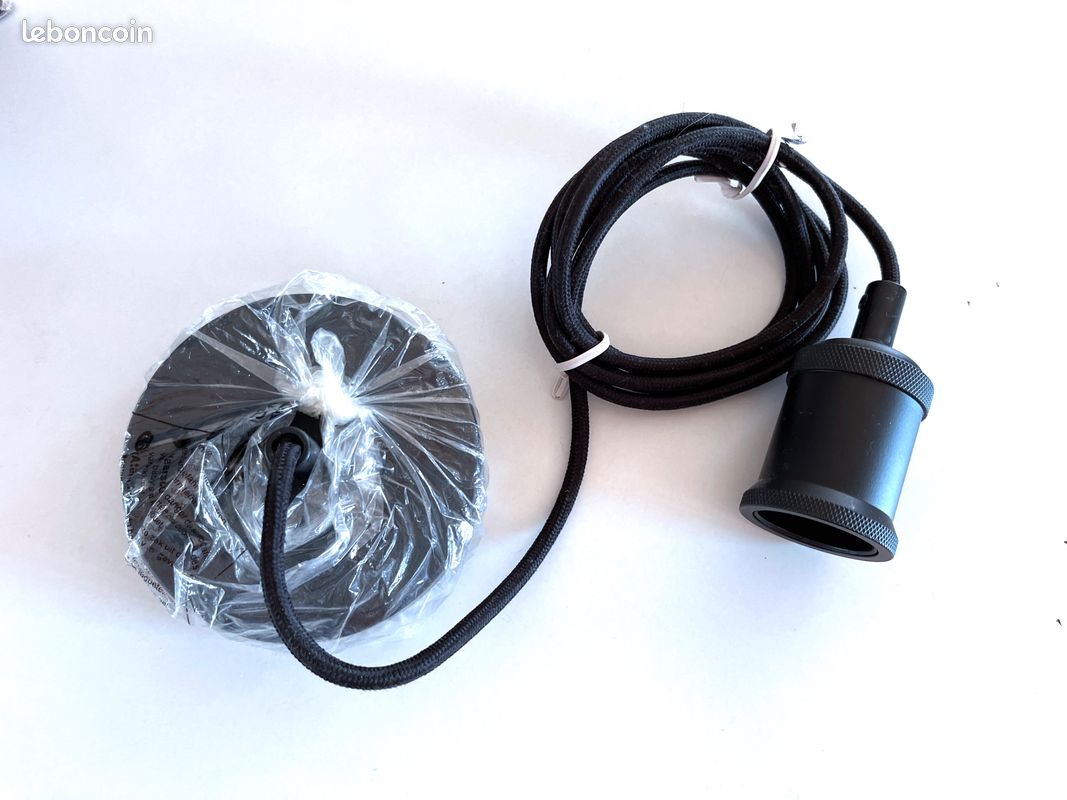 Cordon réglable pour suspension noir, Philips - E27 - L. 2,10 m (image 1)