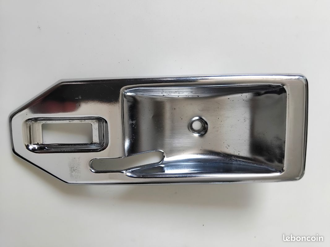 Lunette de poignée de porte intérieure Triumph Spitfire MK4 MKIV 1500 GT6 MK3 MKIII enjoliveur garniture chromée vintage authentique original d'époque années 60 70 1960 1970 (image 2)