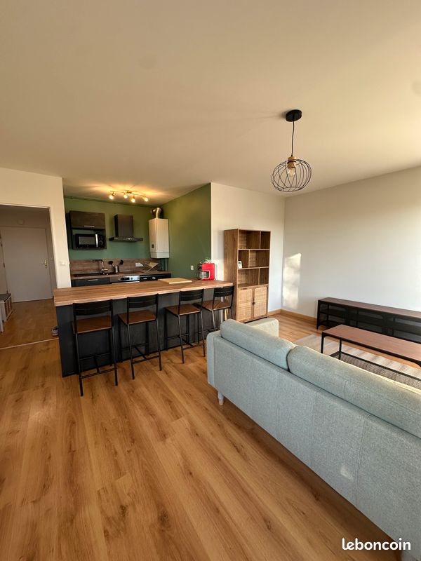 Appartement 2 pièces 45 m² · à Saint-Jean-le-Blanc · 45 m² · 750 €