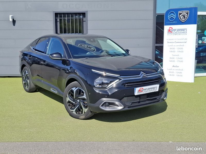 Citroen C4 X 1.2 PURETECH 130CH S&S MAX AUTOMATIQUE + ATTELAGE (image 1)