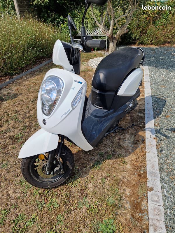 Scooter Sym Mio Motos