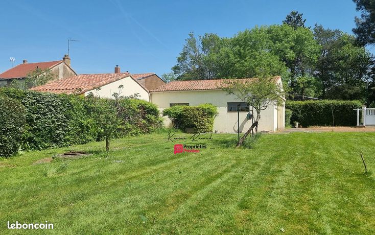 Terrain 443 m² Fougere