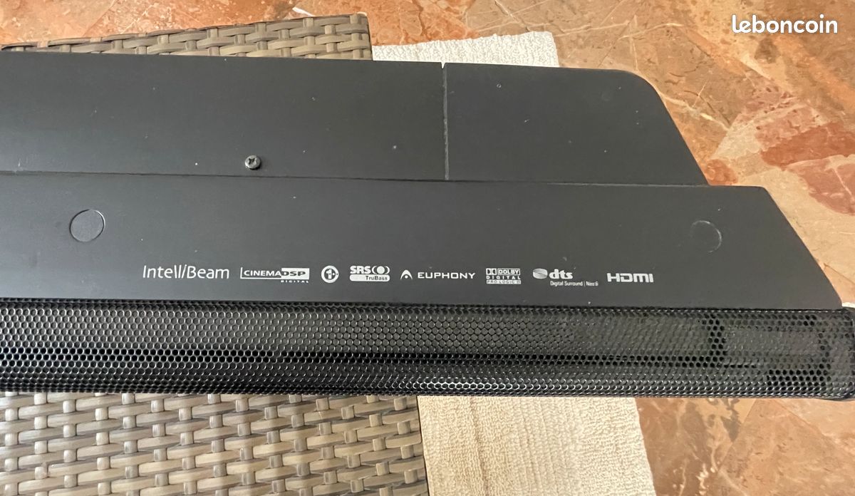 YAMAHA YSP 4000 Barre de son projecteur audio (image 4)