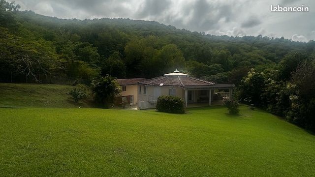 Maison 7 pièces 277 m² · à Le Robert · 277 m² · 560 000 €