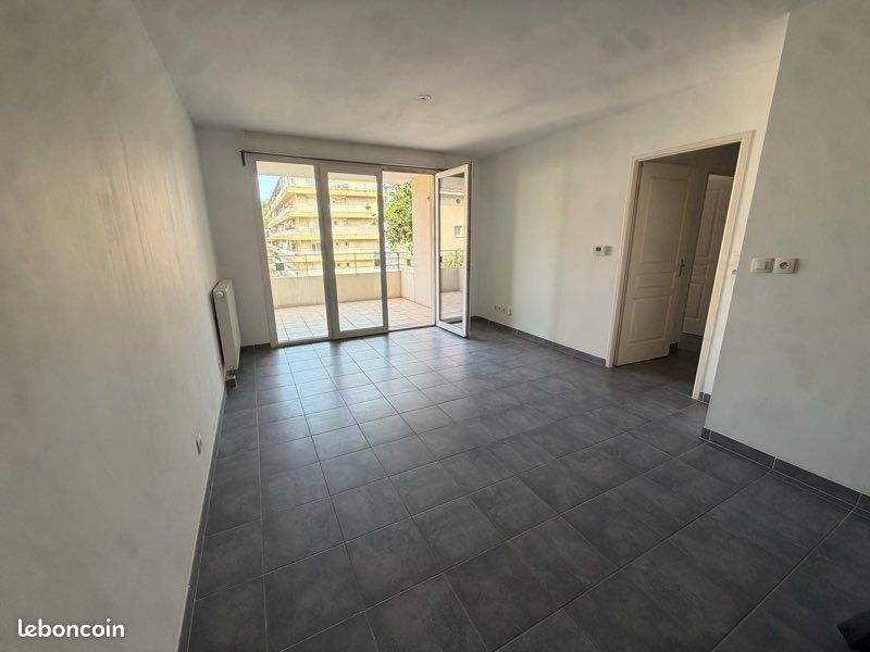 Parking 3 pièces 54 m² · à Toulon · 54 m² · 170 000 €