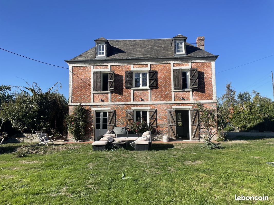Maison 6 pièces 110 m² · à Courtonne-la-Meurdrac · 110 m² · 325 000 €