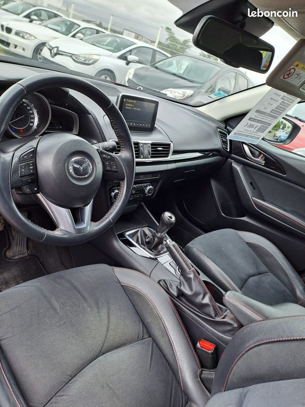Mazda 3 1.5 skyactiv-d 105 harmonie 2016 (image 8)