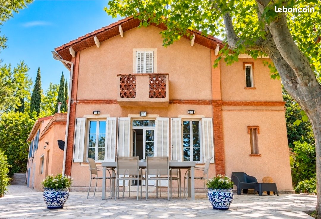 Maison 5 pièces 130 m² · à Marseille · 130 m² · 2 900 €/mois