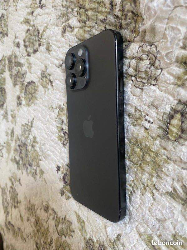 IPhone 15 pro Max tout neuf (image 3)