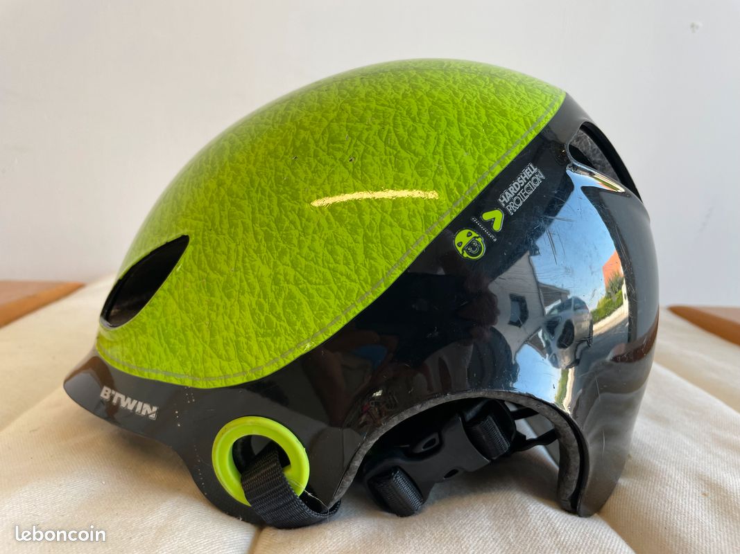 Casque vélo enfant Btwin de chez décathlon (image 3)