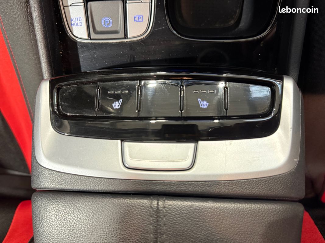 HYUNDAI TUCSON 1.6 CRDI 136ch hybrid 48V DCT-7 Creative Carplay Caméra Garantie 12 mois (image 19)