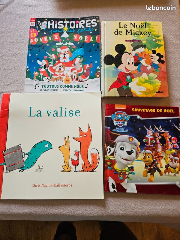 Lot de 4 livres (image 1)