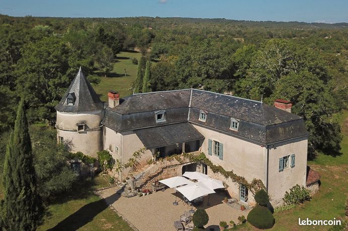 Propriété 12 pièces 424 m²