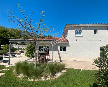 Maison 620 000 € - 120 m²