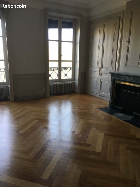 Appartement 3 pièces 87 m² · à Lyon · 87 m² · 1 266 €