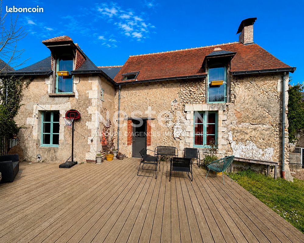 Maison 5 pièces 145 m² · à Montval-sur-Loir · 145 m² · 216 600 €
