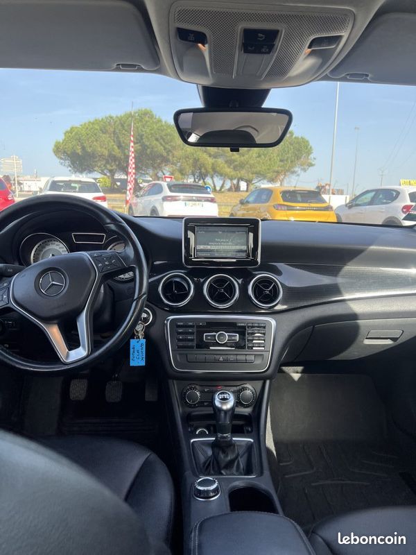 Mercedes classe cla me64032 2013 (image 9)