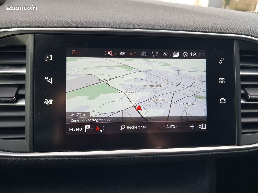 Peugeot 308 1.2 110CH E6.3 S&S STYLE (image 8)