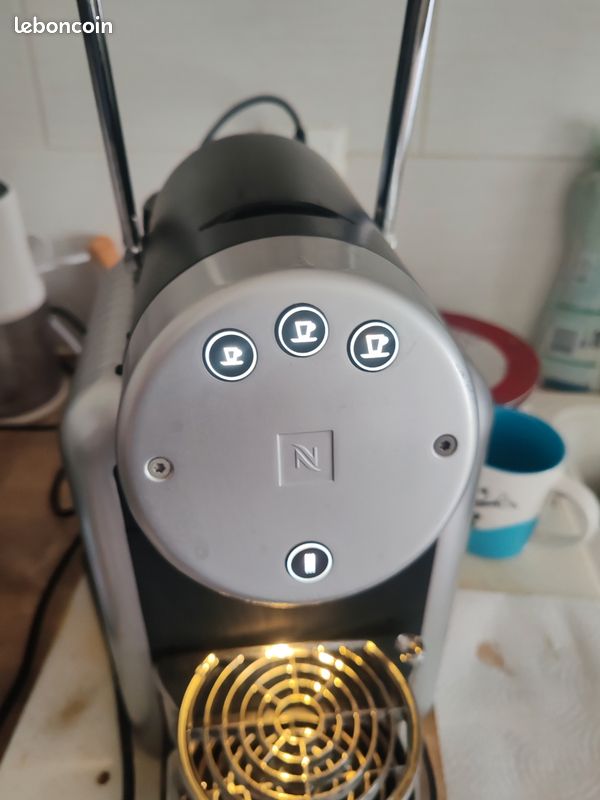 Machine à café zenius Nespresso (image 1)