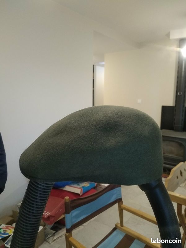 Casquette anglaise t55 (image 1)