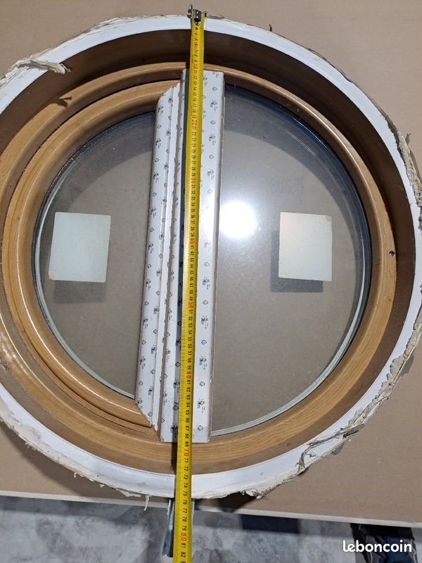 Oeil de bœuf pvc (image 2)
