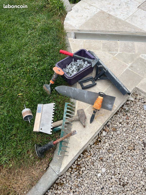 Outillage a main (image 1)