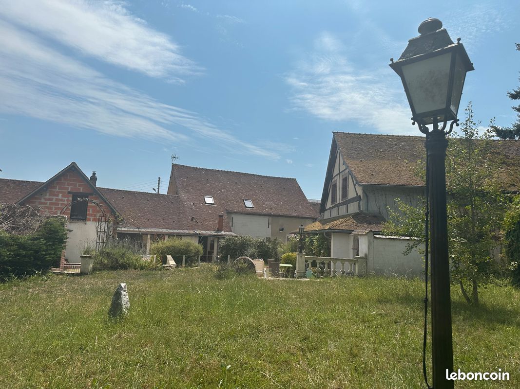 Location d'une charmante maison normande proche de Verneuil sur Avre, avec grand jardin *location dispo a partir de fin août* - 140m2 avec terrain de 2000m2 (image 3)
