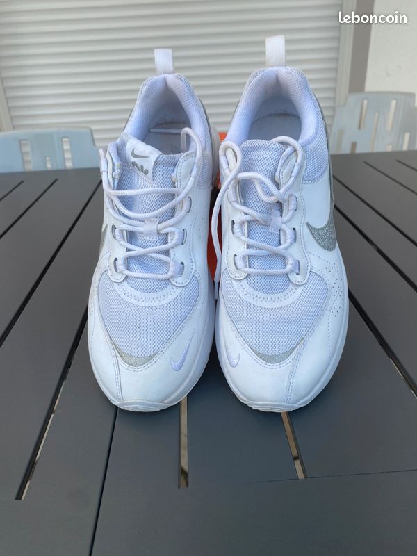 Chaussures Nike air max verona Chaussures