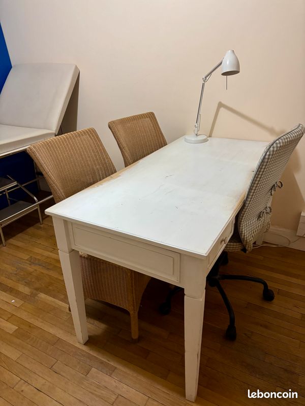 Bureau bois blanc avec tiroirs – style classique (image 2)