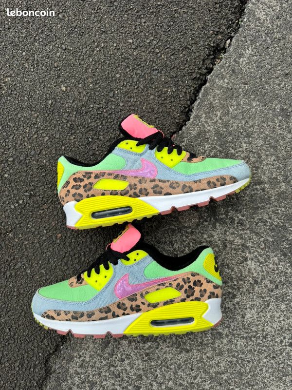 Chaussure Nike Air Max 90 LX Illusion Green (image 1)