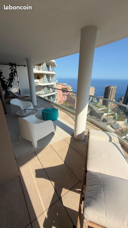 Appartement 3 pièces 100 m² · à Beausoleil · 100 m² · 6 150 €