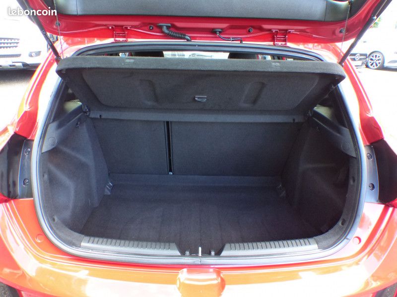 Kia CEE'D 1.6 CRDI 136CH GT LINE DCT (image 9)