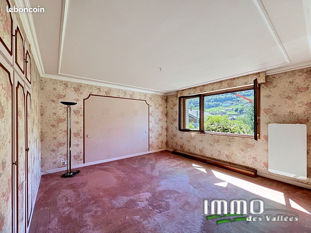 Maison 5 pièces 247 m² (image 11)