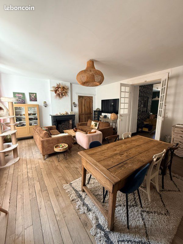 Maison 5 pièces 158 m² · à Figeac · 158 m² · 267 000 €