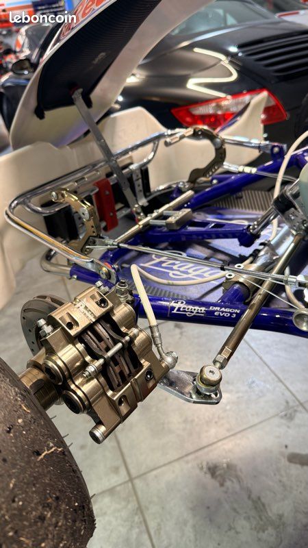 Karting 2t compétition 2023 – iame x30 125 – praga dragon evo3 (image 13)