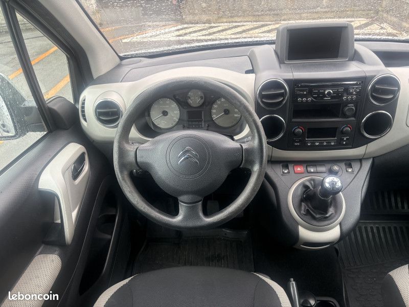 Citroen BERLINGO 1.6 HDI90 XTR + 5P (image 18)