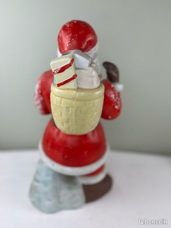 Grand Père Noël avec son sac rempli de cadeaux - Céramique