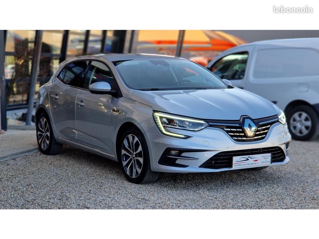 RENAULT MEGANE Mégane 1.5 Blue dCi - 115 - BV EDC 2023 IV BERLINE Techno PHASE 2 (image 4)