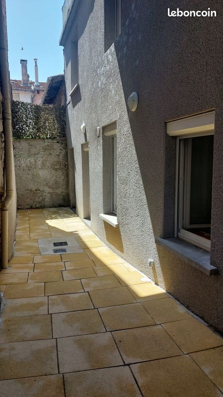 Appartement 2 pièces 37 m² · à Saint-Vallier · 37 m² · 420 €