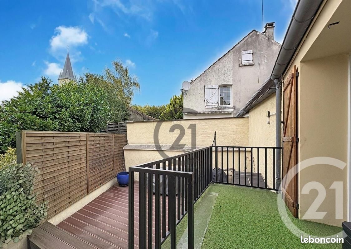 Maison 3 pièces 60 m² · à Santeny · 60 m² · 225 000 €