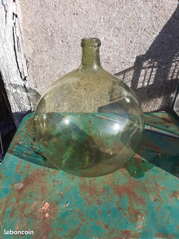 Ancienne grande dame Jeanne en verre soufflé (image 4)