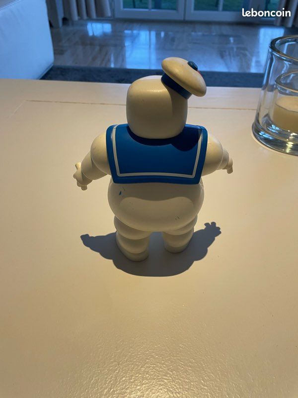 Figurine (image 2)
