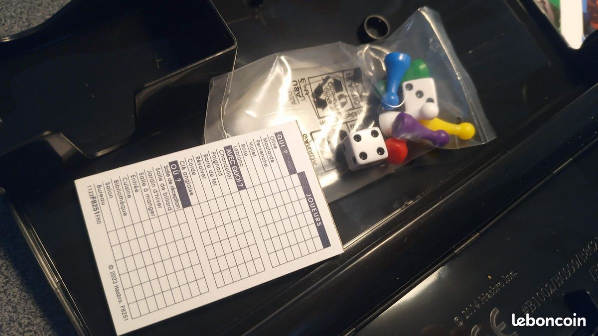 Hasbro Cluedo - Jeu de société Cluedo - Jeu de Voyage - Version française (image 6)
