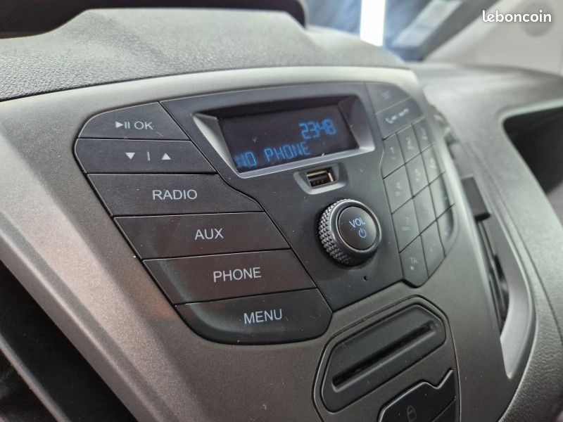 Ford TRANSIT CUSTOM FG 250 L1H1 2.2 TDCI 100CH * BLUETOOTH * ATTELAGE (image 10)