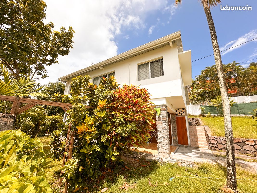 Maison 4 pièces 95 m² · à Fort-de-France · 95 m² · 418 000 €