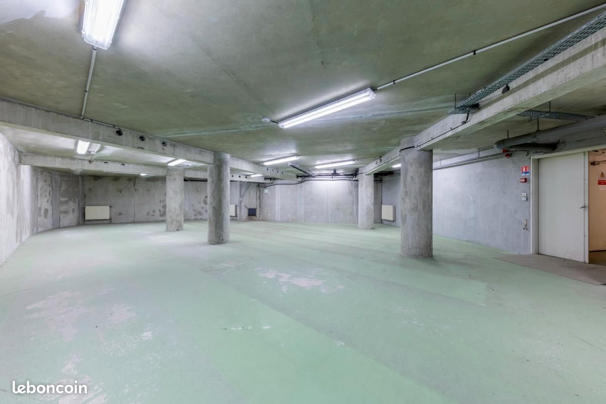 Immeuble 2 395 m² Nevers (image 8)